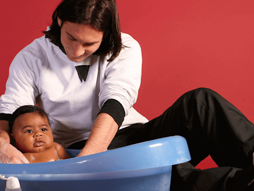 The story behind the viral photos of Lionel Messi and a baby Lamine Yamal