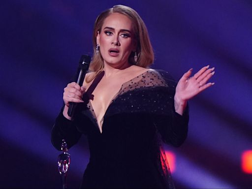 Adele se despide de los escenarios "por un tiempo increíblemente largo": "Os llevaré en el corazón"