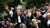 Tunisia lawyers protest after colleagues arrested