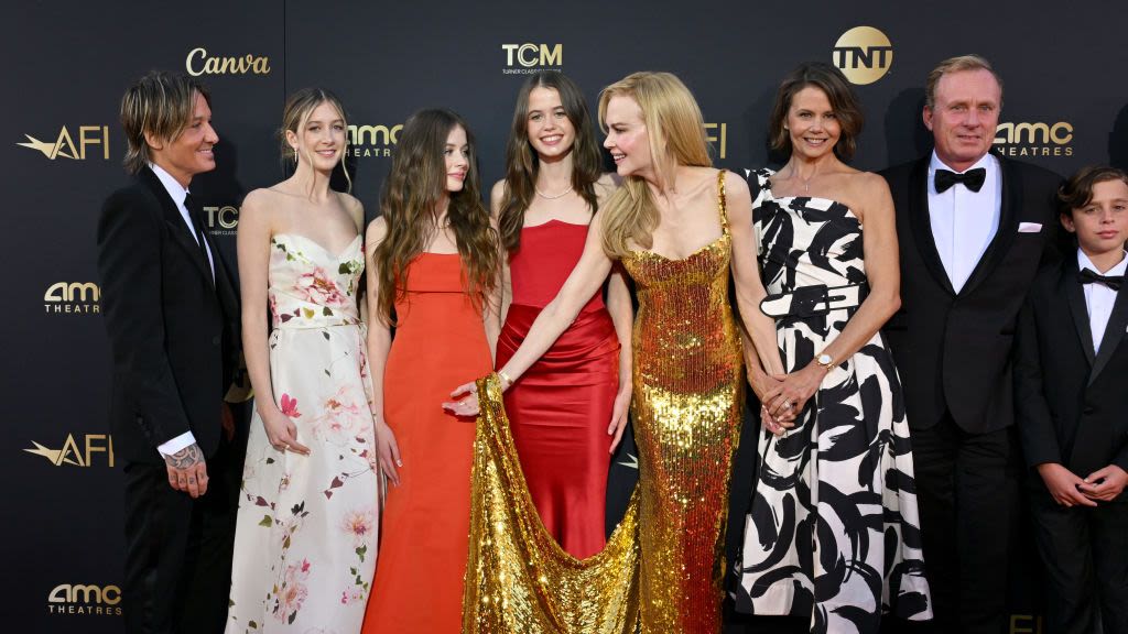 ICYMI, Nicole Kidman's Daughters, Sunday and Faith, Just Made a Rare Red Carpet Appearance!