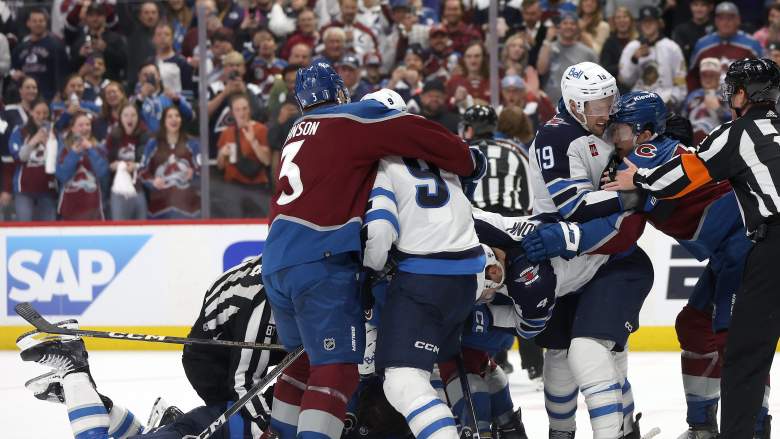 Avalanche vs. Jets Buzzer Brawl: Fights, Blood & 1 Gashed Hand