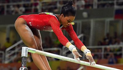 Gabby Douglas Withdraws From Star-Studded U.S. Classic After One Rough Event