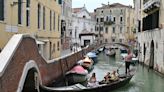 Italy: Venice to ban large tourist groups and loudspeakers from June