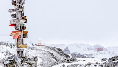 Rusia habría descubierto mega reserva de petróleo en una zona de la Antártida que reclaman Argentina, Gran Bretaña y Chile - La Tercera