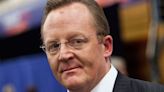 Warner Bros. Discovery Taps Robert Gibbs, Former White House Press Secretary, as Communications Chief