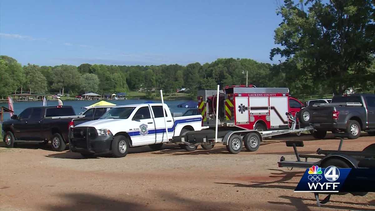 Officials search for a missing person in an Upstate lake