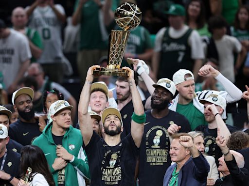 Dono do Celtics quebra silêncio e explica por que colocou time à venda após título 'absoluto' da NBA