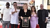 'Idol' made Kelly Clarkson a star 20 years ago. Now she's got one on the Walk of Fame