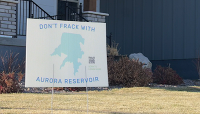 Neighborhood group in Colorado exploring options after fracking project approved near Aurora Reservoir