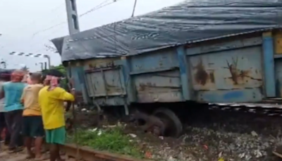 Goods Train Derail Near Bhubaneswar Railway Station In Odisha- Video