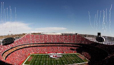 Lawmakers want the Chiefs and Royals to come to Kansas, but a stadium plan fizzled