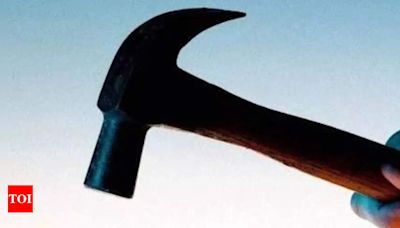 Man attacks wife, kids with hammer | Chandigarh News - Times of India