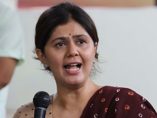 Would have been hailed a hero had I won LS polls: Pankaja Munde