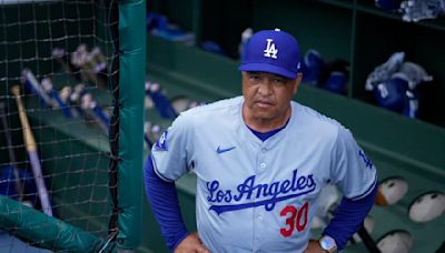 Letters to Sports: Dodgers' problems start with manager Dave Roberts
