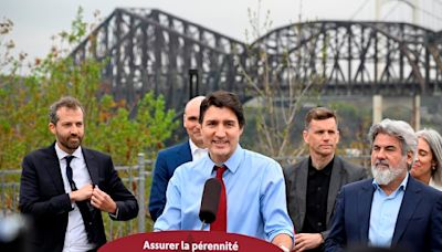 Ottawa to acquire Quebec Bridge from CN, will spend $1 billion on span over 25 years