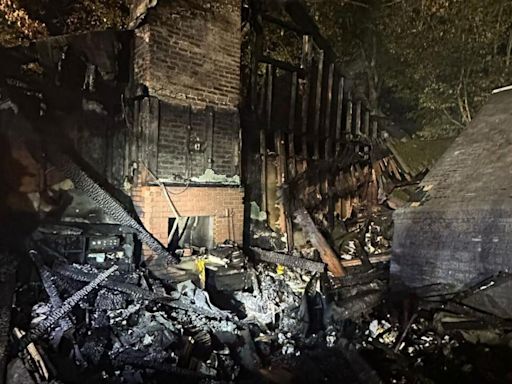 House explosion rocks neighborhood in Westfield, NJ