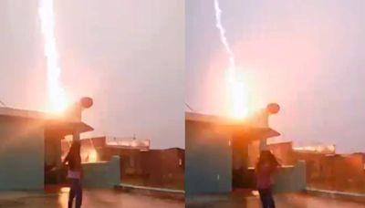 Shocking Video: Bihar Girl Survives Lightning Strikes While Making Reels On Terrace - News18