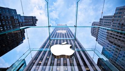 Is This Why Berkshire Reduced Apple Stock By 18% In Q1? Buffett Gives A Convincing Reason - Apple (NASDAQ:...