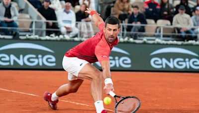 Djokovic muestra más garra y consigue su pase a tercera ronda en el Abierto de Francia