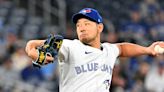 Mariners erupt for five runs in 10th to beat Blue Jays