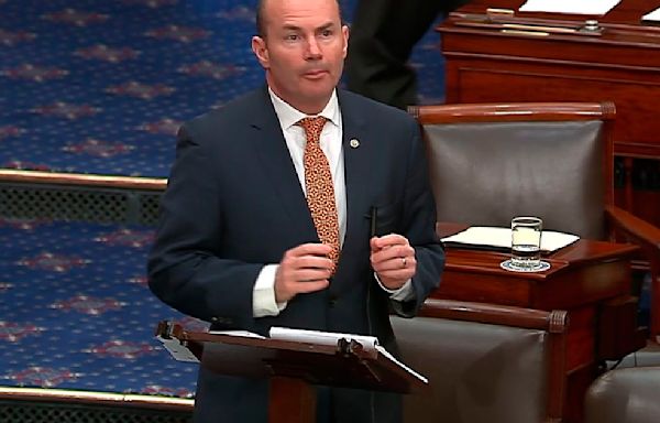 Mike Lee spreads fake claim of Biden medical emergency on Air Force One
