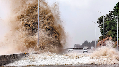 China’s top policymakers urge all-out flood relief efforts - News