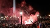 Les Bleus tuvieron su respaldo: miles de franceses los ovacionaron en la Plaza de la Concorde