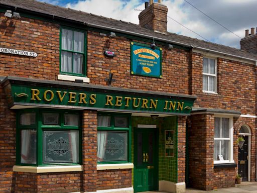 Coronation Street fans rage as they claim storyline is ‘too much’