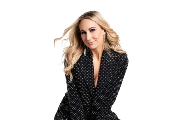 Nikki Glaser on Feeling ‘Deeply Unlovable,’ Her Addiction to Approval and Burning Desire to Host ‘SNL’
