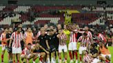 El Sporting Gijón vence en penaltis al Atlas en amistoso en México