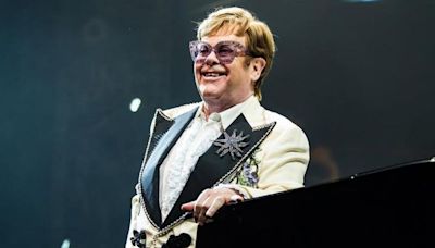 Singer Elton John accused of peeing in plastic bottle at a shoe store, asking security to clean it up