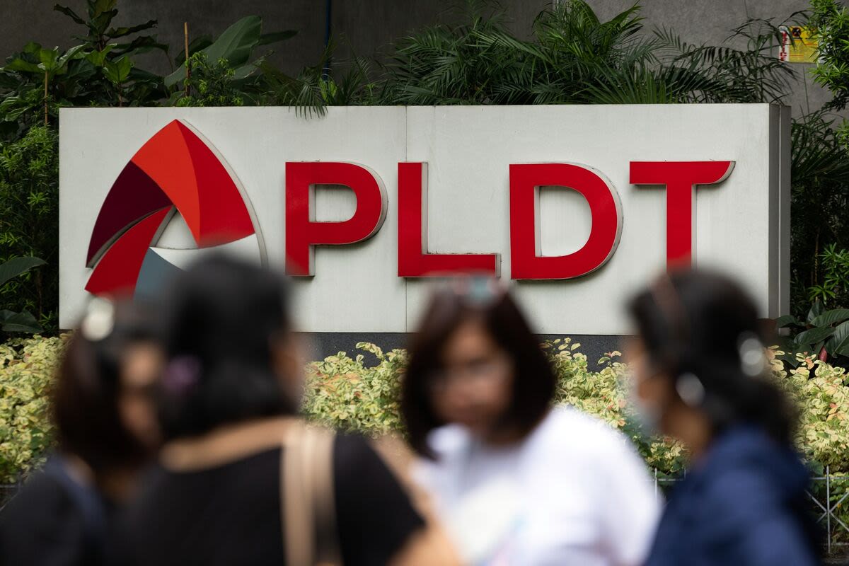 Top Philippine Telco Seeks $1 Billion Valuation for Data Centers