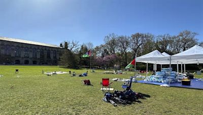 Northwestern University protesters begin taking down encampment after likely first-of-its-kind agreement