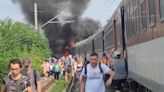 Slovakia: Six people killed after train and bus collide