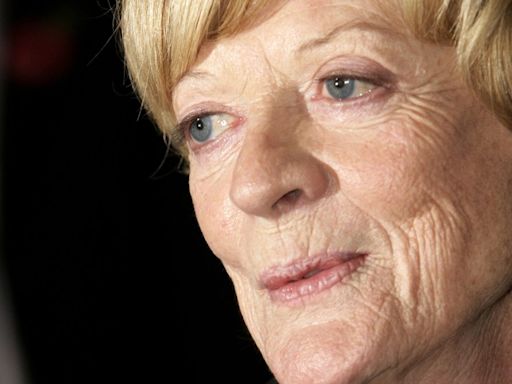 Harry Potter and Downton Abbey Star Maggie Smith Dies Aged 89