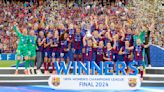 Las jugadoras del Barça ganan otra Champions; locura durante la celebración y la felicitación de Messi