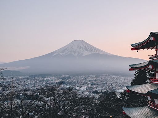 日本富士山「開山」了！如何預約？通行費、人數管制正式上路 | 遠見雜誌