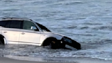 Suspect Drives Car into Venice Beach Surf Following High Speed Pursuit (Video)
