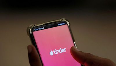 Earnings call: Match Group sees growth amid Tinder's user decline By Investing.com