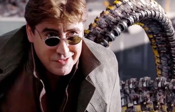 Spider-Man 2: Alfred Molina Reflects on Doctor Octopus Casting