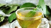 Cómo preparar té de laurel, la infusión más efectiva para aliviar la tos y eliminar las flemas