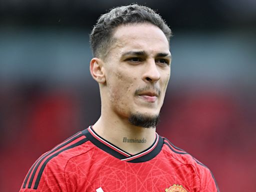 Man Utd outline conditions that must be met for Antony exit as six other first team stars are made available in potential summer clearout | Goal.com Malaysia
