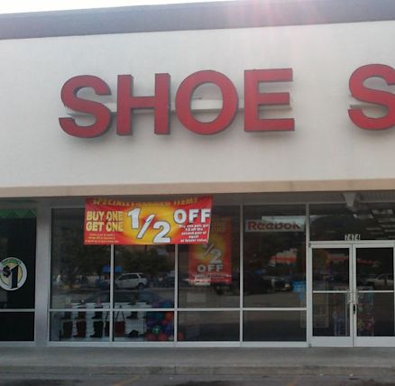 shoe-show-knoxville- - Yahoo Local Search Results