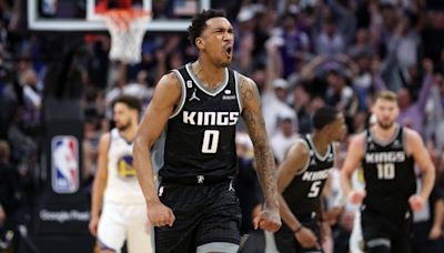 Sacramento Kings re-sign guard Malik Monk to four-year deal | Sporting News