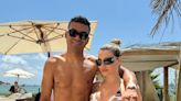 Anna Mariana Casemiro exibe férias com a família em Ibiza