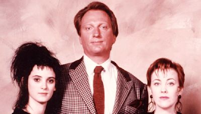 Jeffrey Jones Is Notably Absent From "Beetlejuice Beetlejuice" And Everyone Else Noticed, Too