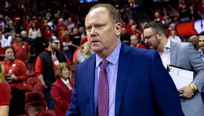 NCAA bids in men's basketball, men's hockey mean higher bonuses for Wisconsin coaches