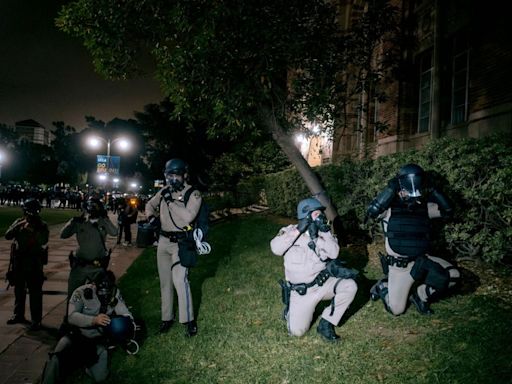 Slow police response at violent UCLA protest under investigation