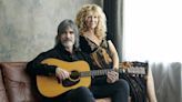 30A Songwriters Sessions: Larry Campbell and Teresa Williams : World Cafe Words and Music Podcast