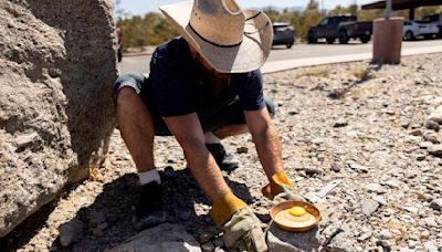 US heatwave expected to break more records following multiple deaths